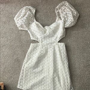 Elegant White Lace Dress